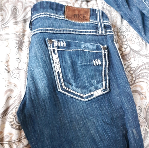 BKE Sabrina Jean's - Picture 1 of 4